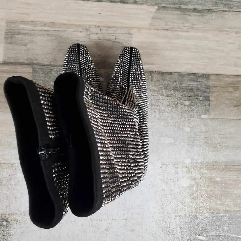 Steve Madden Vakay Womens Ankle Bootie Sz 6 Black Rhinestone Side Zip Pointy Toe